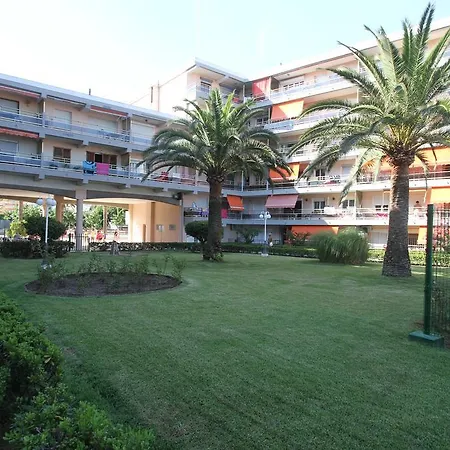 Apartment For A Pineda Mar *