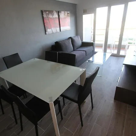 Apartment For A Pineda Mar